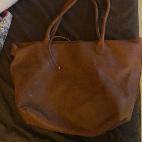 Purse - Picture 1 of 3